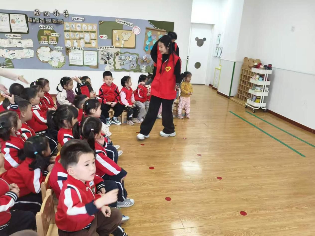 f32ec7f27a403a650b4face8daa07e08