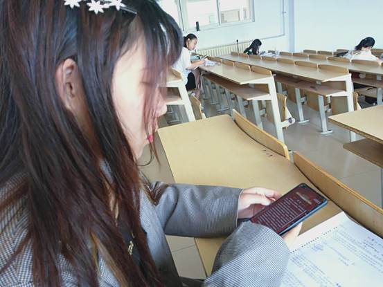 81A351E4E78BB182A7466218BBB015EF